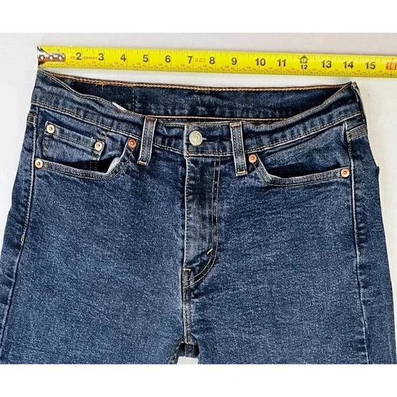 Levi's Size 30X32 Men's 505 Blue Denim 5 Pocket Logo Tag Jeans - Picture 2 of 13